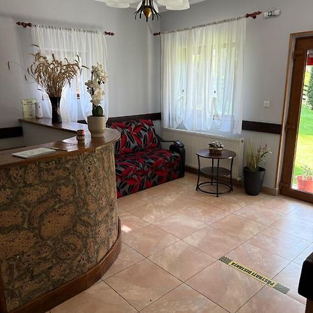 Vila Nico Baia de Fier Dış mekan fotoğraf
