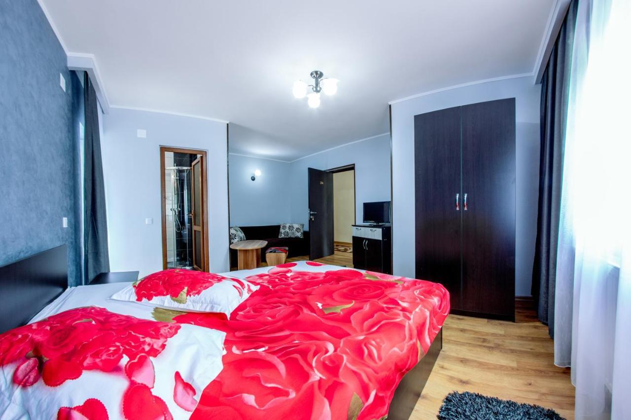 Vila Nico Baia de Fier Dış mekan fotoğraf