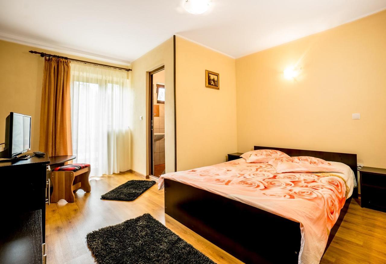 Vila Nico Baia de Fier Dış mekan fotoğraf