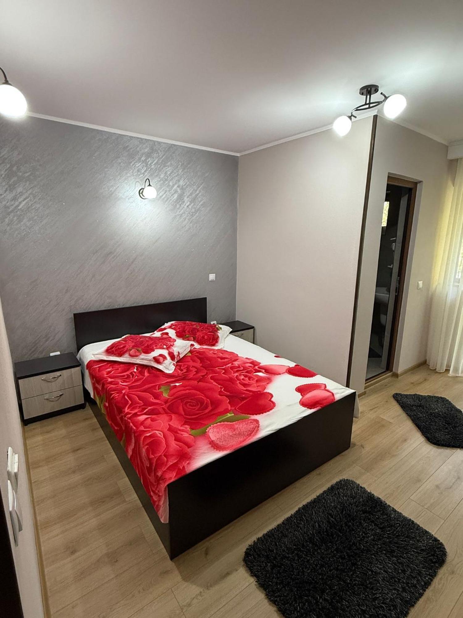 Vila Nico Baia de Fier Dış mekan fotoğraf