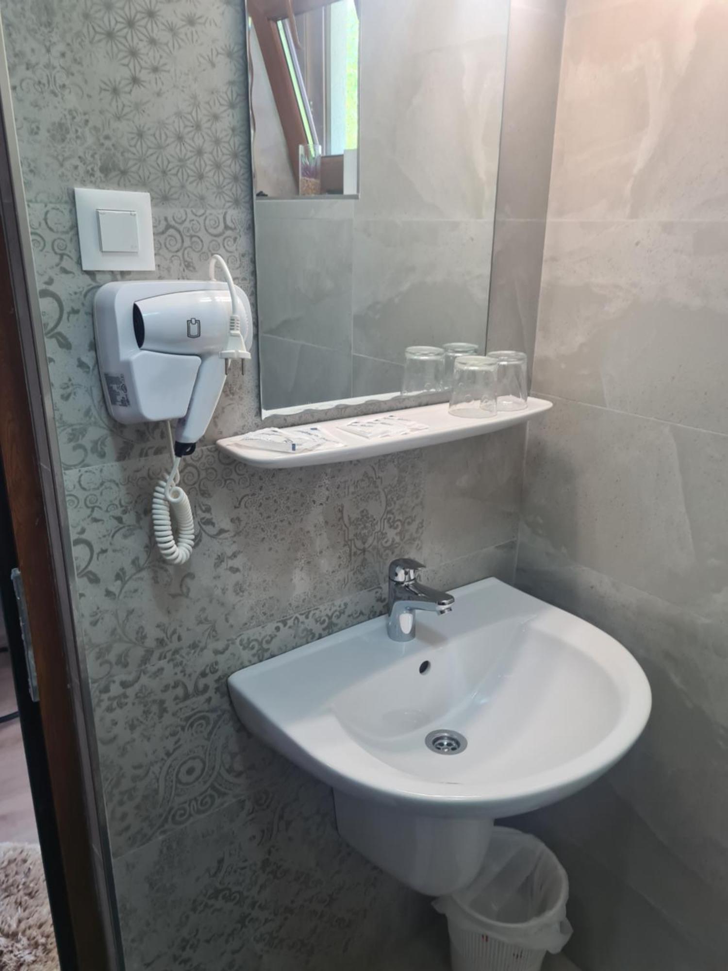 Vila Nico Baia de Fier Dış mekan fotoğraf