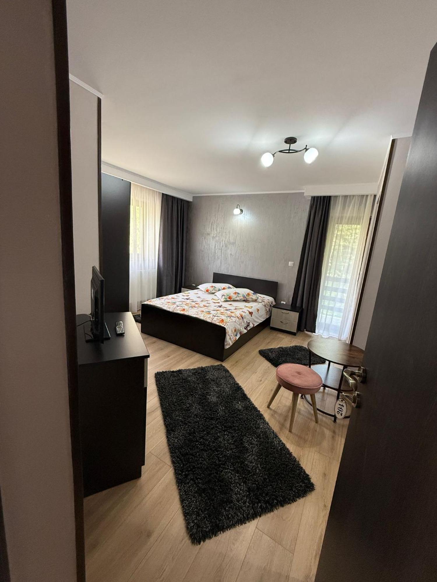 Vila Nico Baia de Fier Dış mekan fotoğraf